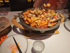 -鸣记脆皮烤鱼·海鲜烤鱼(三八广场店)