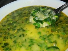 青菜土豆泥汤-余家庄肥肠鱼地方汤锅(银杏大道店)