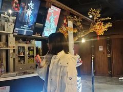 -暴风岛沉浸式体验馆(百联世纪店)