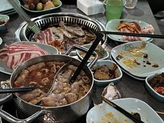 -金滏山烤肉·海鲜·火锅自助餐厅(襄阳万达店)