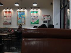 大堂-泰哥经典云吞(望牛墩店)