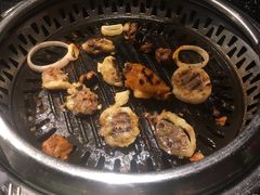 -釜御山海鲜烤肉火锅自助(新城市中心店)
