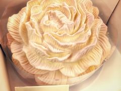 -潮一不贰·法式甜品·生日蛋糕·西式简餐(外滩店)