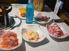 -领鲜活海鲜榴莲自助火锅(东门店)