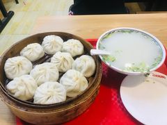 -大耳公曹氏驴肉包子铺(三八店)