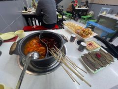 -俭让佬妈现卤串串(温江总店)