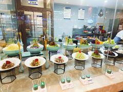 -海派美食·家宴海鲜青岛菜·石锅鲽鱼头(东方城店)