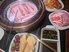 -梨花自助烤肉(西三旗万象汇黑金店)
