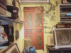-邊城書店