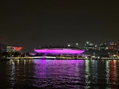 -黄浦江游览十六铺3号码头网红自助餐