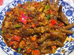 红烧鸡脚-饶品富牛魔王辣味烧菜馆(船山路总店)