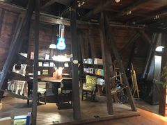 -良友书坊(安徽路店)