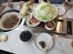 -亮健容天生蚝烧烤自助(交道口直营店)