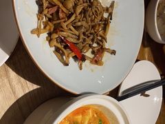 -庄隐阁(悠方广场店)