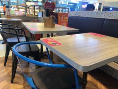 大堂-云味馆米线(红花湖店)