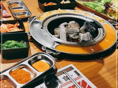 -青瓦炭韩潮烤肉(花园道店)