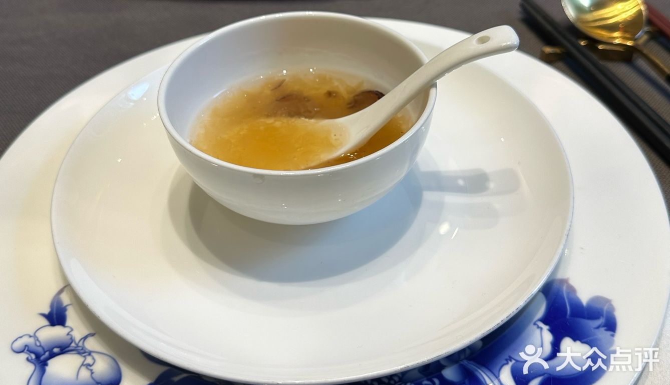 品鉴午间美味佳肴