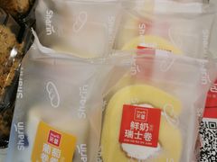 鲜奶瑞士卷-笑蕾(长春路店)