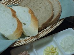 餐前面包-Paulaner·德国帕拉娜自酿啤酒餐厅(海上世界店)