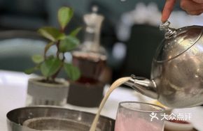 Signature Stone Pot Truffle River Fish