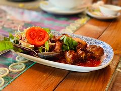 -卷心菜和避孕套餐厅(Pattaya)