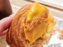-VERIE BAKEHOUSE