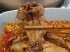 -蛙两只美蛙鱼头火锅(恒茂店)