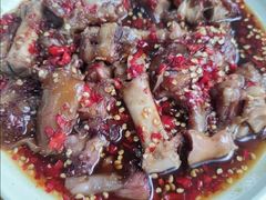 中辣辛辣猪蹄-贤花饭店(城阳店)