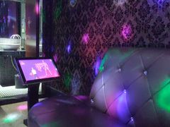 -吉星氧吧量贩式KTV(惠乐购百货店)