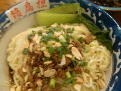 -赖扁担重庆小面(友谊路店)