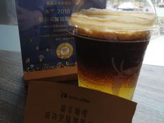 橘金气泡美式-瑞幸咖啡(怡富广场店)