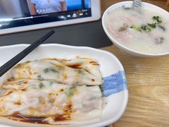 皮蛋咸瘦肉粥-佳瑜肠粉(总店)