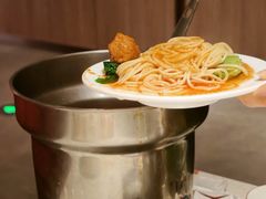 -海底捞火锅(中商百货夜宵主题店)