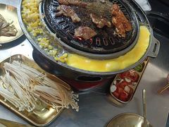 -胡悦里韩式烤肉(芝罘万达广场店)