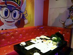 -唯爱KTV聚会餐厅(仙林东城汇店)