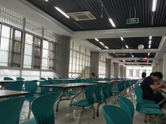 大堂-扬州大学扬子津校区润园餐厅