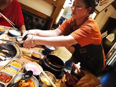 -明洞阿姨·韩式酱蟹烤肉·创意料理(三元桥店)