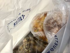 -巴黎贝甜(大宁国际商业广场店)