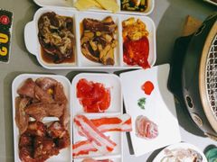-山焱·炭火自助烤肉(周浦万达店)
