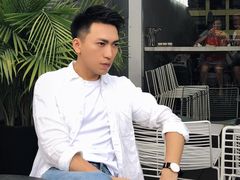 -UNI UNI(环亚凯瑟琳店)