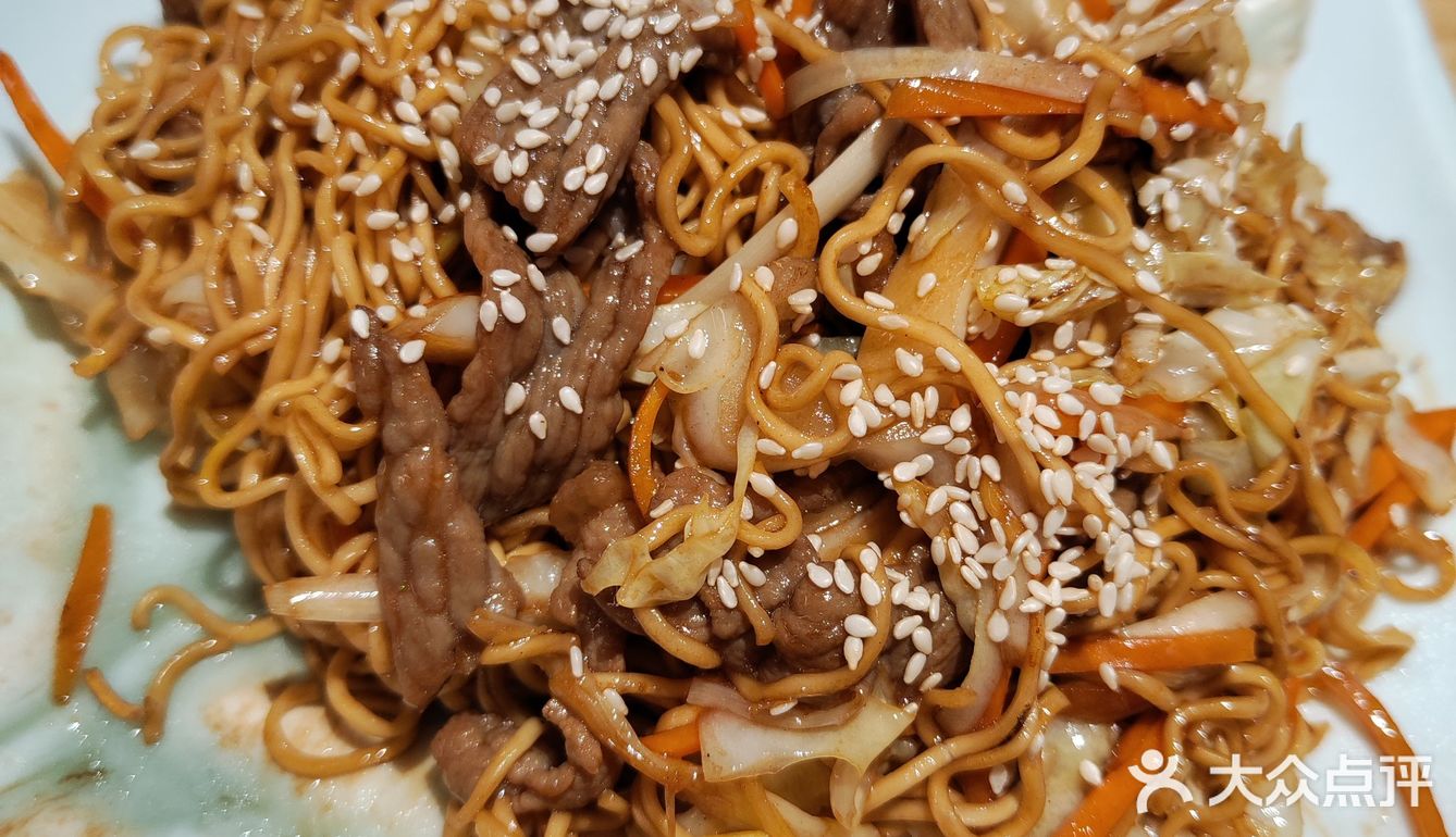 超美艺术街区里的正宗港式茶餐厅，好吃到爆‼️