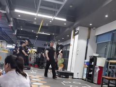 -超鹿运动(达信大厦店)
