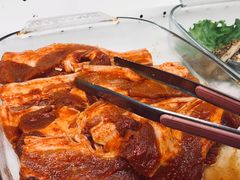 辣味五花肉-马路牙子烧烤音乐酒馆(望京店)