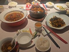 -千百味红餐厅·江西菜(绿地双子塔店)