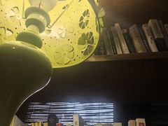 -斯多格书乡(北京大学畅春园店)