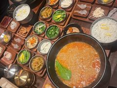 -银米·云南传统过桥米线(双廊黑金冠店)