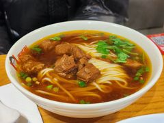 红烧牛肉面-南城香·饭香串香馄饨香(赵公口店)