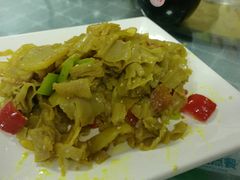 -天天向上素食餐厅(五台山店)