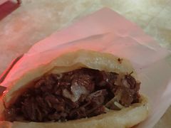-闫家驴肉老店(华电一校店)