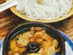 汽锅鸡-德致祥云南过桥米线(云天小苑店)
